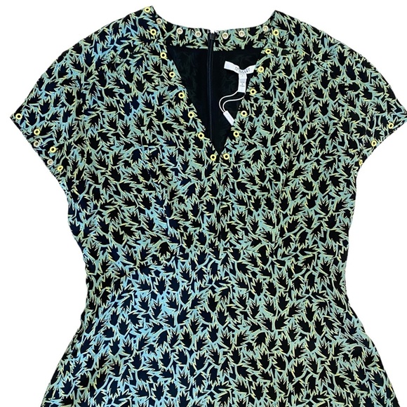 NWT Derek Lam 10 Crosby Dress Leaf Print Grommet Detail Mini in Aqua Black Size8 - Picture 3 of 10